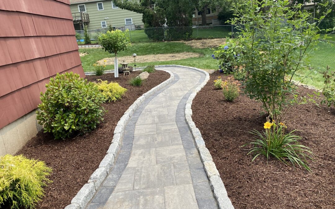 Woodbridge, CT | Stone Paver Walkway Install | Masonry Contraction Contractor | Concrete Patio Pavers